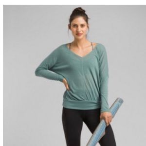 Prana XS The Orona Top, double v neck, slouchy fit NWOT